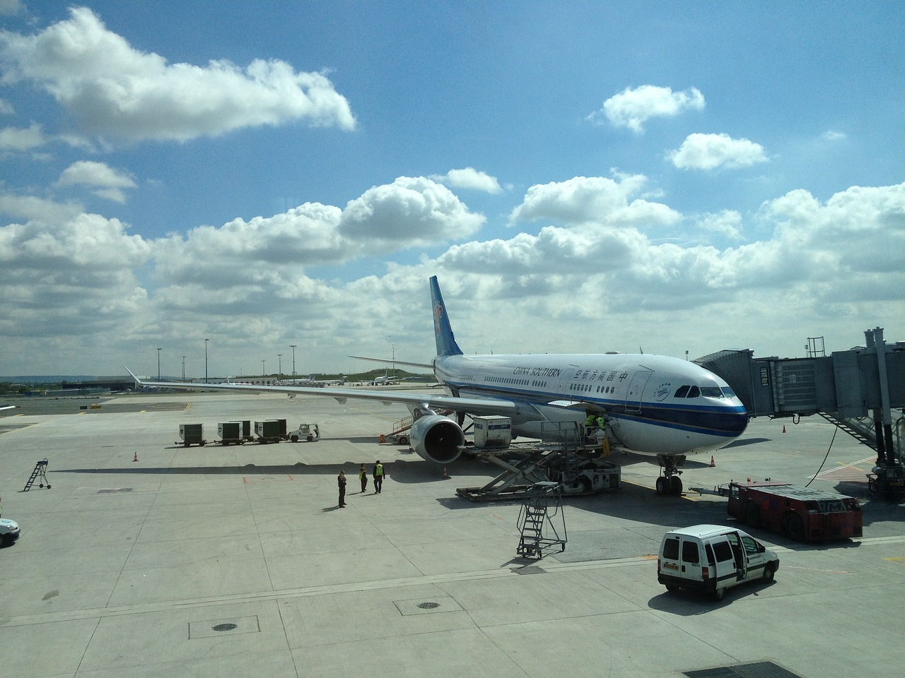 Air China-141689_1280.jpg